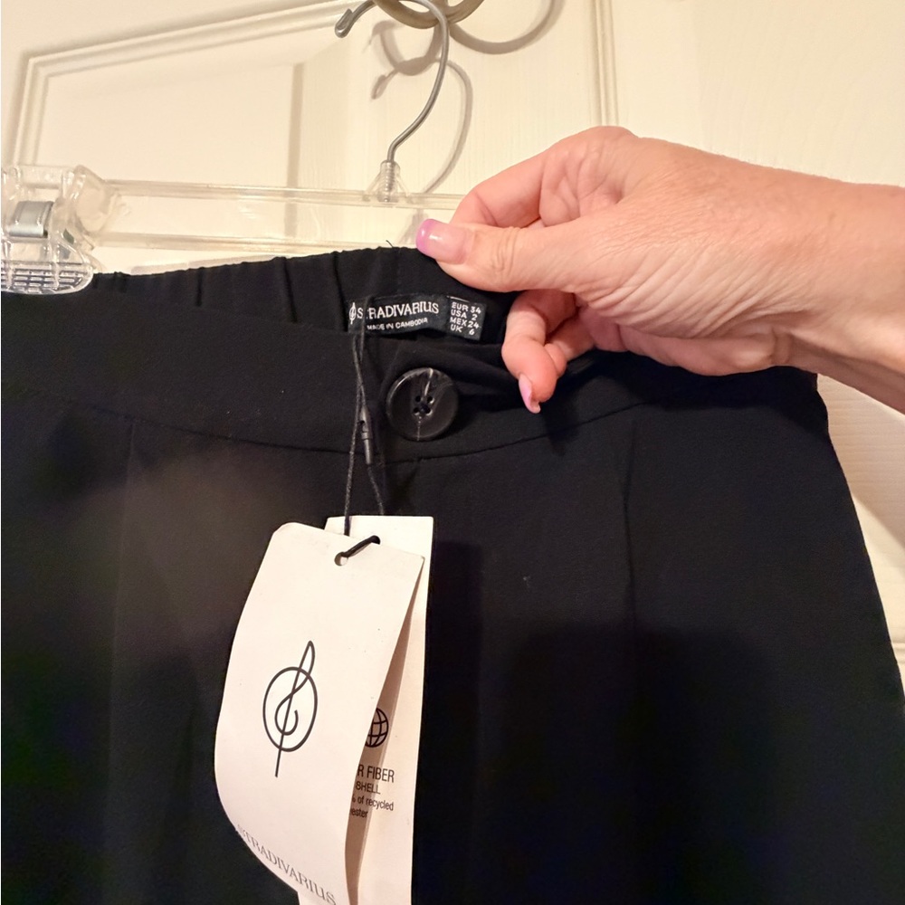 Stradivarius Black Wide Leg Women's Pants - Picture 3 of 5